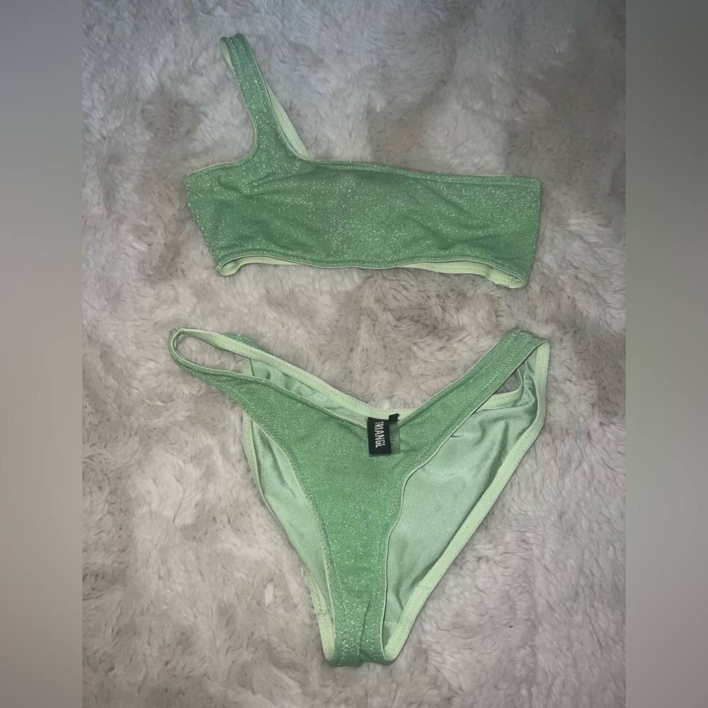green triangl bathing suit